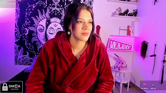 Violet-Queen online show from March 19, 2026, 2:59 am