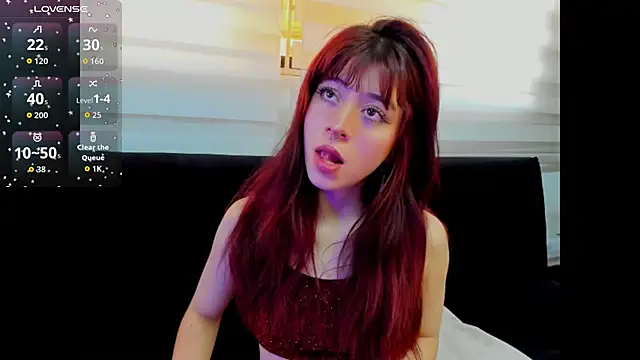 SuzzyyM online show from March 11, 2026, 8:37 pm