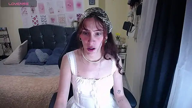 IsaBaileys  online show from March 28, 2026, 1:16 am