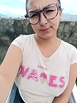 Cute Penelope online show from February 3, 2025, 3:06 pm