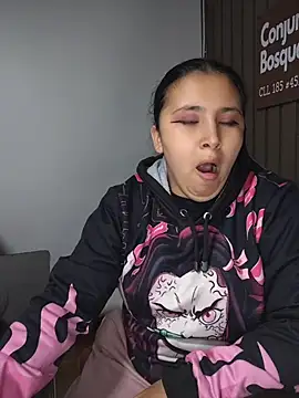 Cute Penelope online show from April 7, 2026, 11:10 am