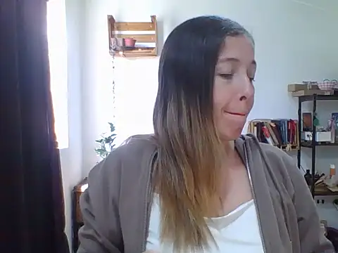 Snapshot of charlott_ponce chatting on February 8, 2026, 6:55 pm charlott ponce online show from February 8, 2026, 6:55 pm