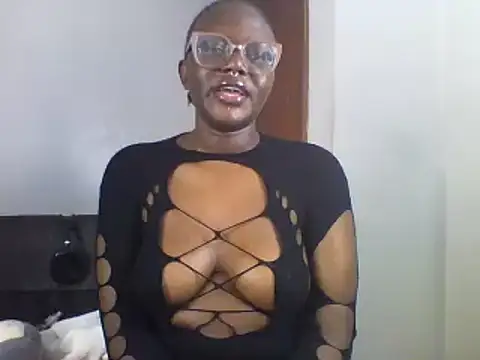 Dirty sweet  online show from October 24, 2025, 12:12 pm