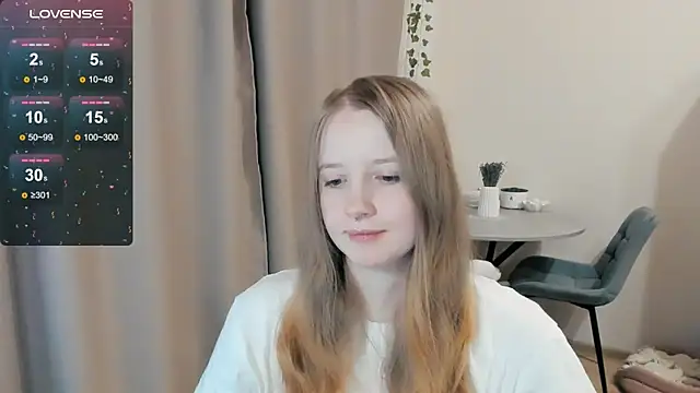 Snapshot of Alyaley chatting on October 24, 2025, 5:20 pm Alyaley online show from October 24, 2025, 5:20 pm