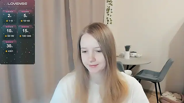 Snapshot of Alyaley chatting on October 31, 2025, 3:51 am Alyaley online show from October 31, 2025, 3:51 am