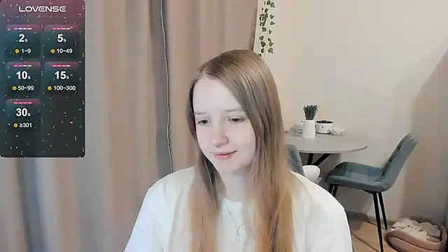 Snapshot of Alyaley chatting on November 1, 2025, 7:54 am Alyaley online show from November 1, 2025, 7:54 am