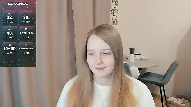 Snapshot of Alyaley chatting on November 11, 2025, 12:43 am Alyaley online show from November 11, 2025, 12:43 am