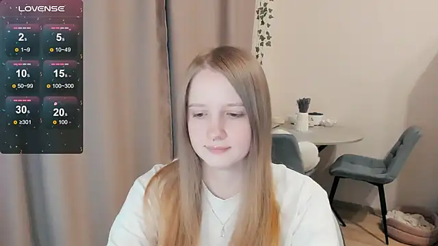 Snapshot of Alyaley chatting on November 18, 2025, 6:07 am Alyaley online show from November 18, 2025, 6:07 am