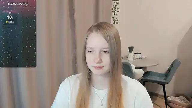 Snapshot of Alyaley chatting on November 20, 2025, 6:40 pm Alyaley online show from November 20, 2025, 6:40 pm