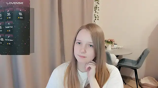 Snapshot of Alyaley chatting on December 13, 2025, 7:53 pm Alyaley online show from December 13, 2025, 7:53 pm