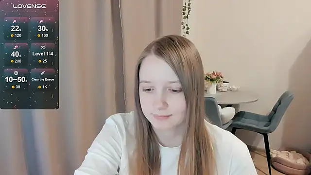 Snapshot of Alyaley chatting on January 5, 2026, 5:27 pm Alyaley online show from January 5, 2026, 5:27 pm