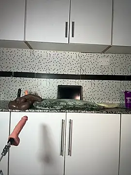 Bella045 online show from April 7, 2026, 2:12 am