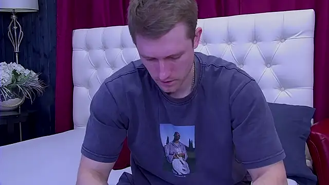 EthanPinkman online show from September 22, 2025, 4:36 am