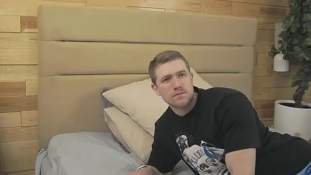 EthanPinkman online show from November 7, 2025, 4:34 am