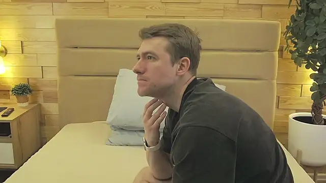 EthanPinkman online show from March 16, 2026, 4:40 am