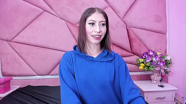 LilithCooperr  online show from December 7, 2024, 10:39 pm