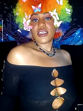 Snapshot of AmazonianMistress chatting on April 30, 2026, 9:19 pm AmazonianMistress online show from April 30, 2026, 9:19 pm