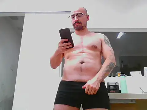 Snapshot of SeizoC chatting on November 21, 2025, 5:06 am SeizoC online show from November 21, 2025, 5:06 am