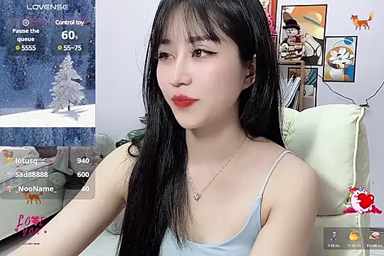 Snapshot of _LLisa_ chatting on February 18, 2025, 8:58 pm LLisa online show from February 18, 2025, 8:58 pm