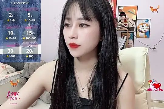 Snapshot of _LLisa_ chatting on February 19, 2025, 6:32 pm LLisa online show from February 19, 2025, 6:32 pm