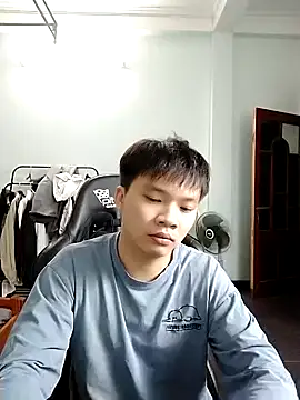 Kelvin kol online show from December 10, 2024, 3:55 pm