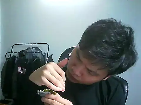 Kelvin kol online show from March 18, 2025, 1:31 pm