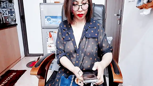 Miu-Le online show from January 14, 2026, 7:25 am