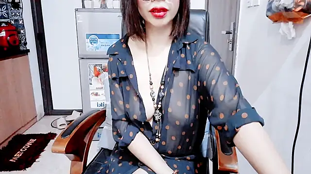 Miu-Le online show from March 26, 2026, 4:12 pm