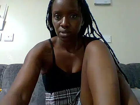 sexy darleen23 online show from February 28, 2025, 5:26 pm