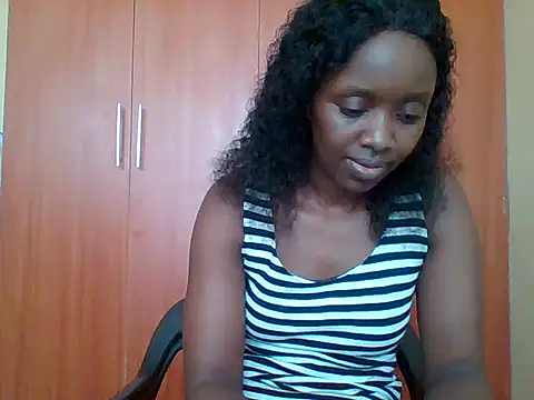 sexy darleen23 online show from January 16, 2026, 9:24 am