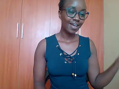 sexy darleen23 online show from April 13, 2026, 9:15 am