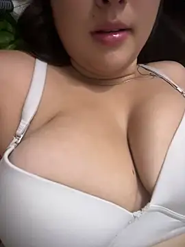 shirazz najmm online show from February 4, 2025, 2:39 am