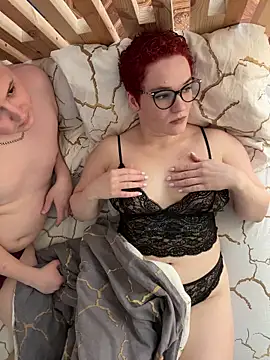 MrMrsRight online show from April 12, 2026, 9:25 am