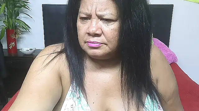 Shanttal0272 online show from May 25, 2026, 12:05 am