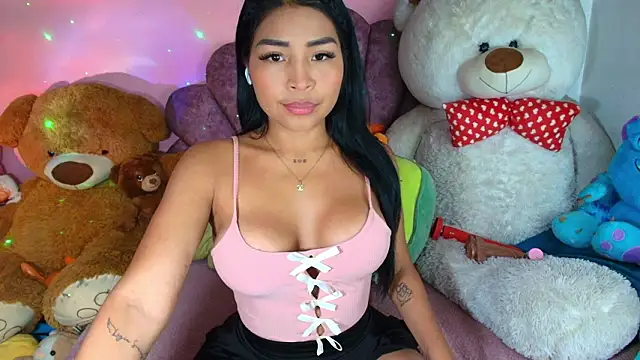 Pocahontascute 33 online show from February 28, 2026, 11:55 am