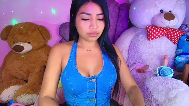 Pocahontascute 33 online show from May 20, 2026, 11:16 am
