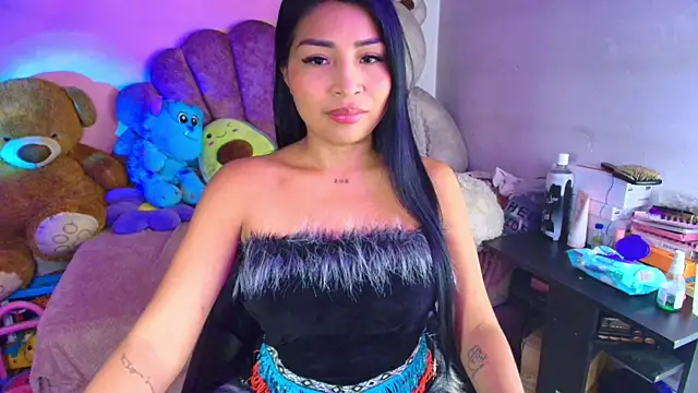 Pocahontascute 33 online show from May 28, 2026, 3:31 pm