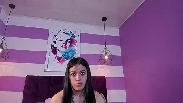 Snapshot of Alli_cooper chatting on January 14, 2025, 6:49 pm Alli cooper online show from January 14, 2025, 6:49 pm