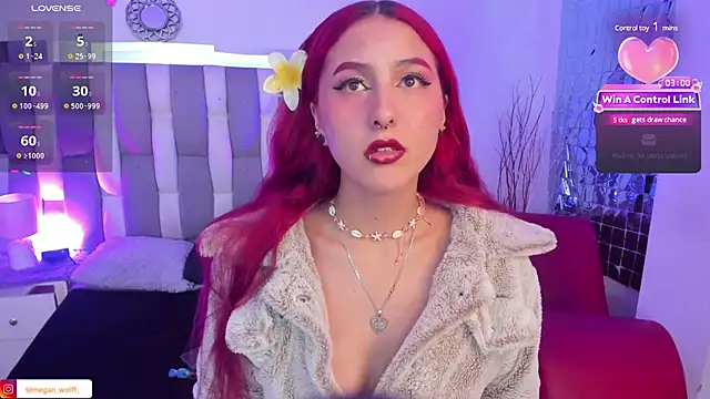 Snapshot of Megan_wolf1_ chatting on March 21, 2025, 9:01 am Megan wolf1  online show from March 21, 2025, 9:01 am