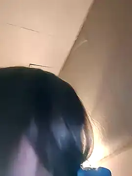 Evelina cute online show from March 16, 2026, 9:30 pm