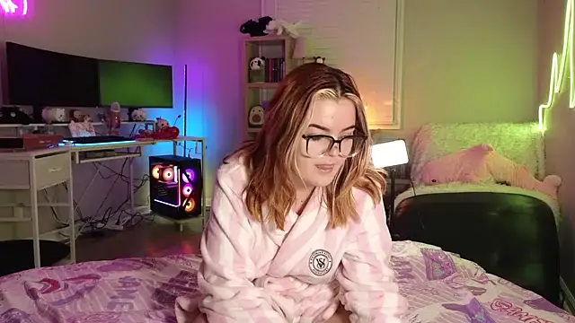 Snapshot of rodeobrii chatting on January 9, 2025, 2:43 am rodeobrii online show from January 9, 2025, 2:43 am