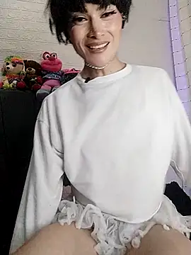 Devilnia9 online show from September 24, 2025, 5:27 pm