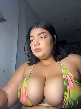 missjoyxx online show from April 22, 2026, 7:22 am