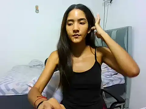 singlemom4 online show from October 7, 2025, 7:22 pm