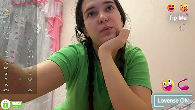 Snapshot of the_princese chatting on January 30, 2025, 10:19 pm the princese online show from January 30, 2025, 10:19 pm