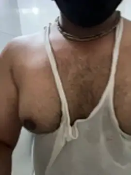 dick69lil online show from May 17, 2026, 7:17 am