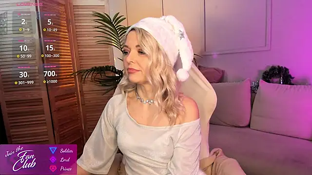 Gloria Lovely online show from December 27, 2024, 10:55 am