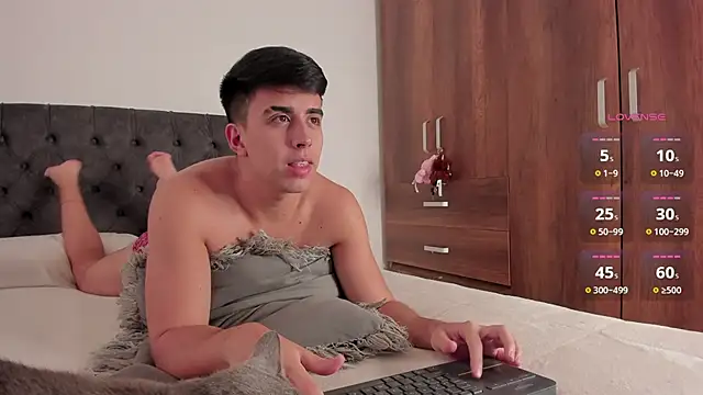 Snapshot of jordanmuskk chatting on November 27, 2025, 9:39 pm jordanmuskk online show from November 27, 2025, 9:39 pm