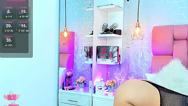 Zoebraham online show from February 7, 2025, 10:41 pm