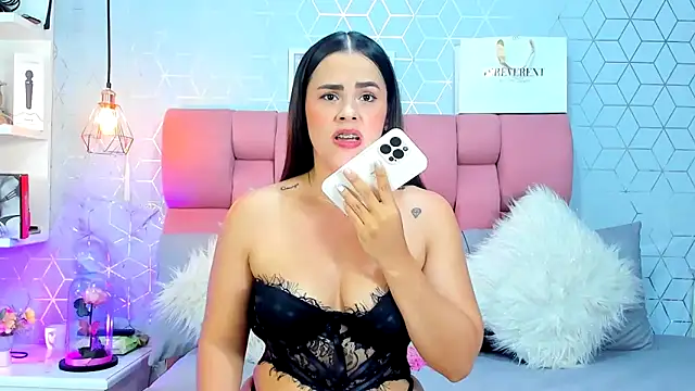 Zoebraham online show from October 20, 2025, 9:26 pm